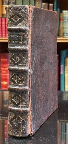 Portada de De Amazonibus Dissertatio, qu� an ver� extiterint, necne, variis ultro citroque conjecturis & argumentis disputatur. Multa etiam ad eam gentem pertinentia, ex antiquis monumentis eruuntur atque illustrantur. - Pierre Petit