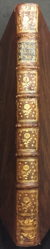 Portada de Ordenanzas de la Ilustre Universidad, y Casa de Contrataci�n de la M.N y M.L. Villa de Bilbao, insertos sus Reales Privilegios, aprobadas y confirmadas por el Rey Nuestro Se�or Don Felipe Quinto, a�o de 1737