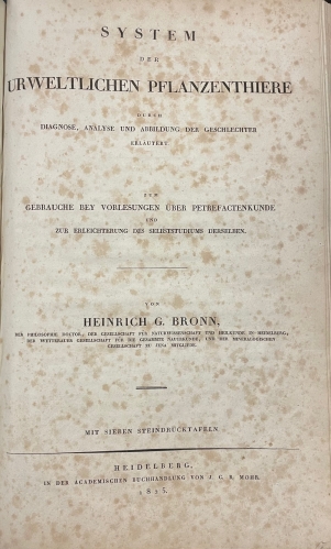 Portada de System der Urweltlichen Konchylien durch diagnose, analyse und abbildung der geschlechter erl�utert. Zum gebrauche bey vorlesungen uber petrefactenkunde - Henrich G. Bronn